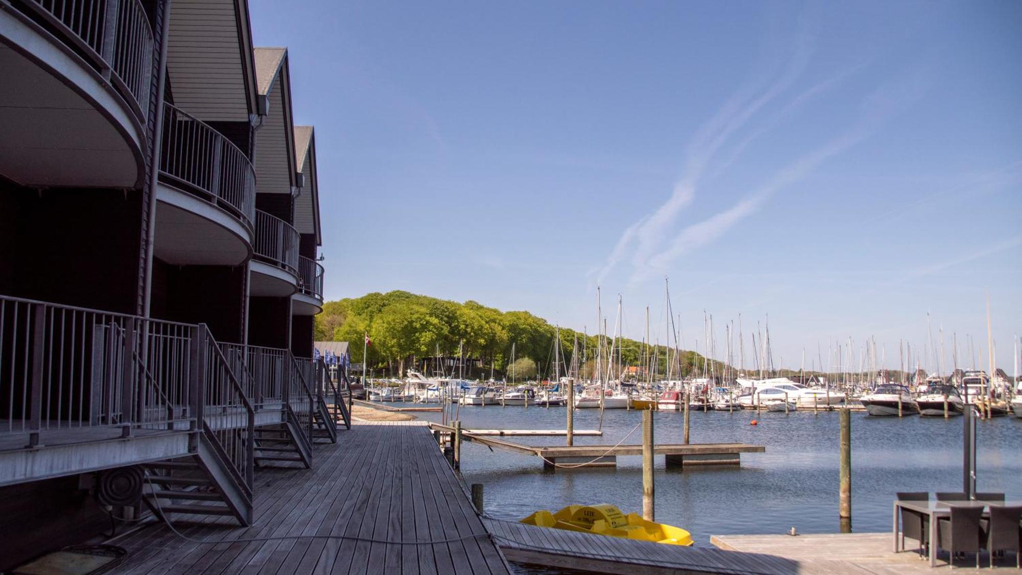 Hotel Strandtangen Skive Exterior photo